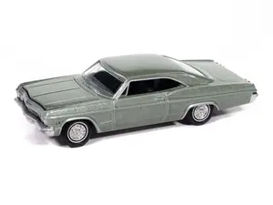 1965 Chevrolet Impala Willow Green Diecast 1:64 Scale Model - Auto World AWSP193B