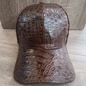 White Diamond´s Brown Snappy Leather Hat