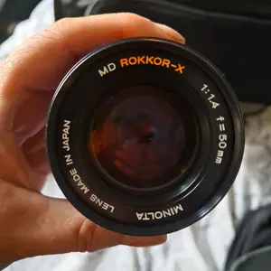 minolta lens