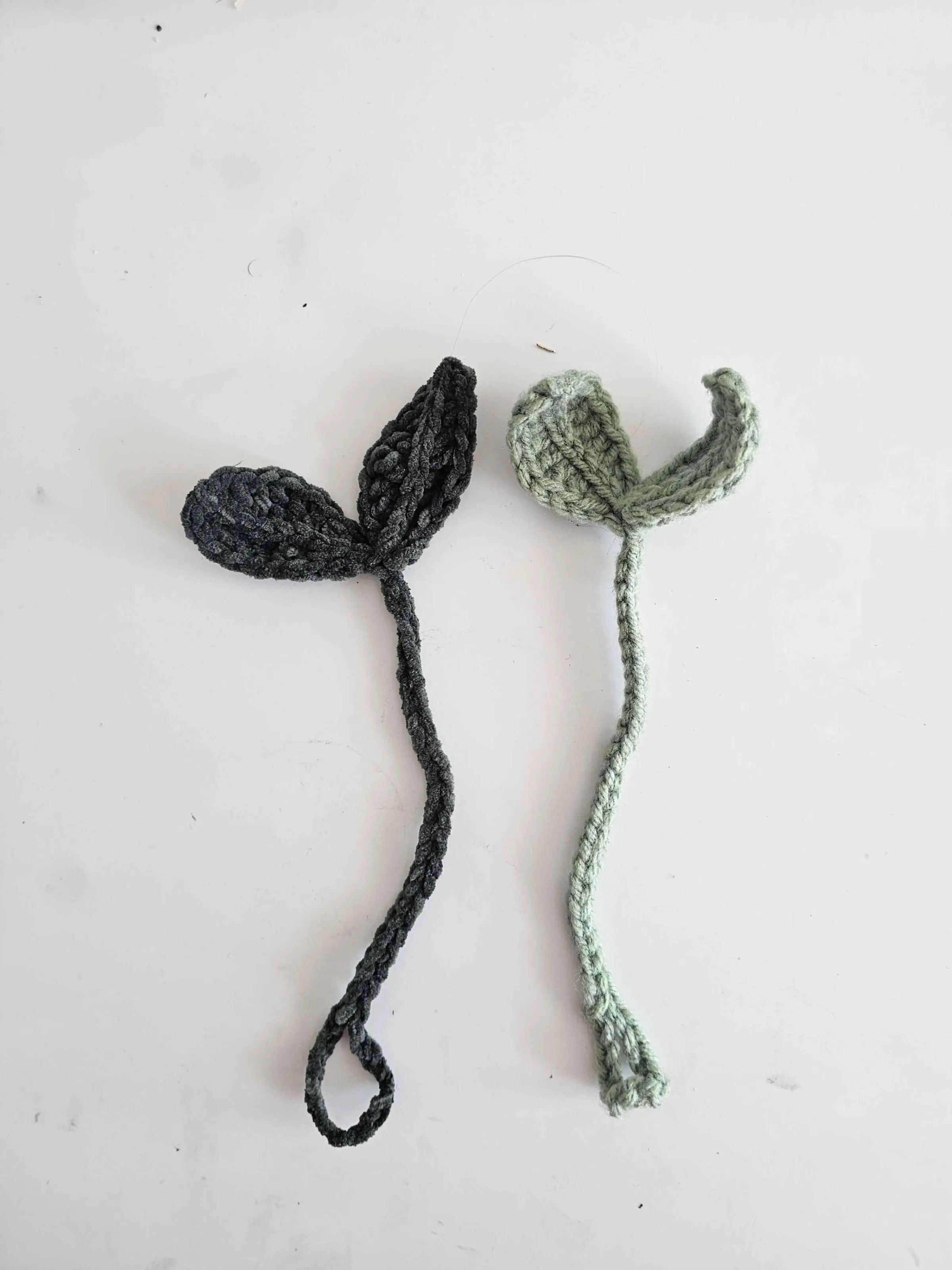 Crochet Headphone and Wire Sprouts - Durable Headset with Colorful Crochet Designs, Ideal for Creative Projects