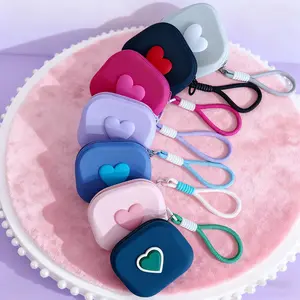 1 Piece Small Silicone Storage Bag Heart-shaped Handheld Makeup Bag Square Mini Storage Bag Lipstick Bag Coin Purse Coin Card Holder Key Bag Earphone Bag Necklace Jewelry Storage Bag Multi-functional Portable Storage Pouch Gift for Girlfriend
