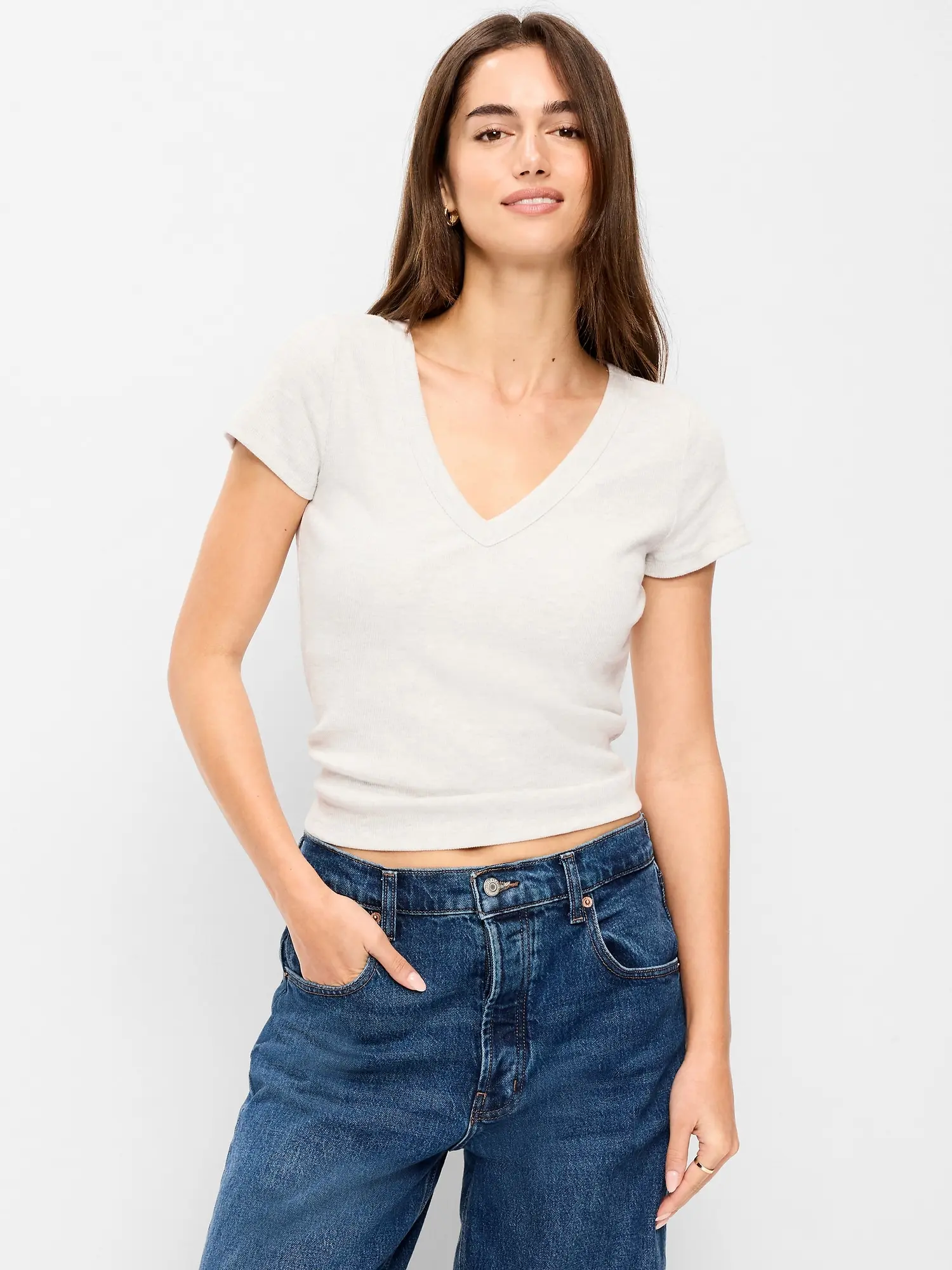 Old Navy Women's Snug V-Neck Crop T-Shirt