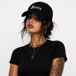 Perra Hat I, Stylish Fashion Accessory for Daily Wear