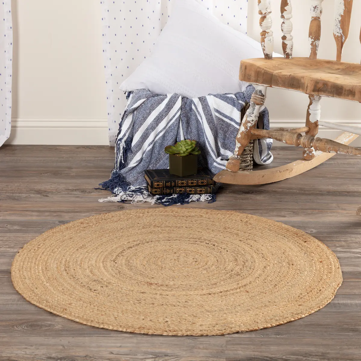 Natural Collection Braided Round Rugs