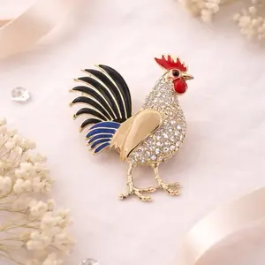 Rooster Brooch Pin, Crystal Chicken Brooch, Farm Animal Jewelry, Vintage Style Bird Pin, Gold Rooster Brooch, Statement Animal Jewelry, Gift for Her
