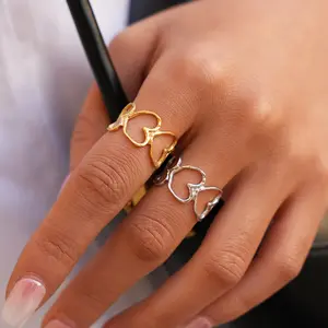 1pc 18K Gold Plated Stainless Steel Hollow Heart Open Ring Minimal Chic Modern Jewelry for Women Perfect for Romantic Date Anniversary Casual Outing Gift for Girlfriend Mom Friend Gold-Plated Striped Couple Minimalist Stacking