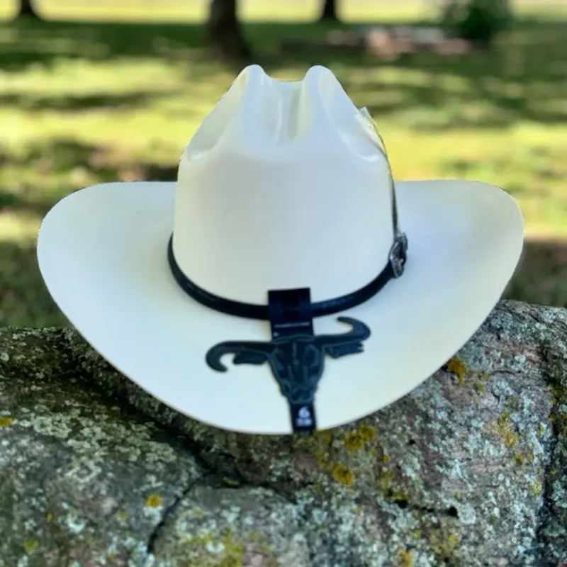 Cuernos Chuecos White Cowboy Hat with Unique Design and Black Detailing