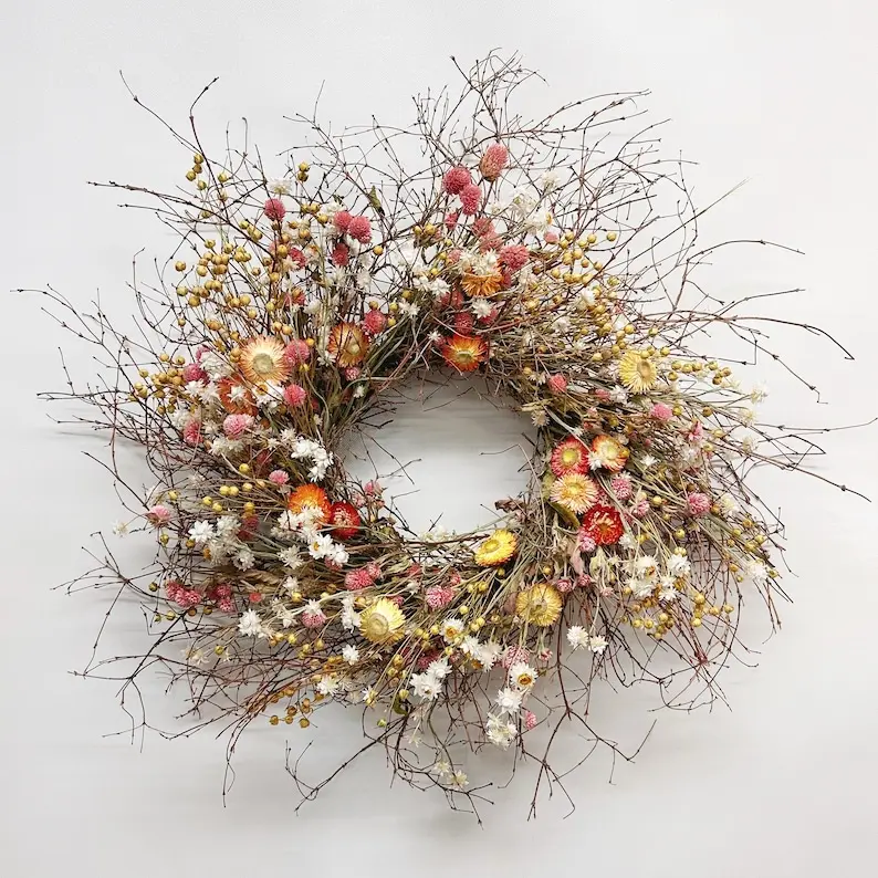 VanCortlandt Farms Natural Dried Flower Handmade Eden Strawflowers Wreath