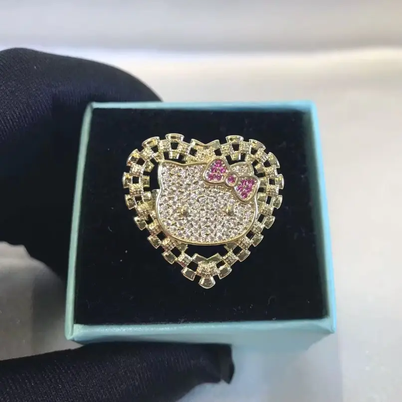 HK Golf played ring pink Bow