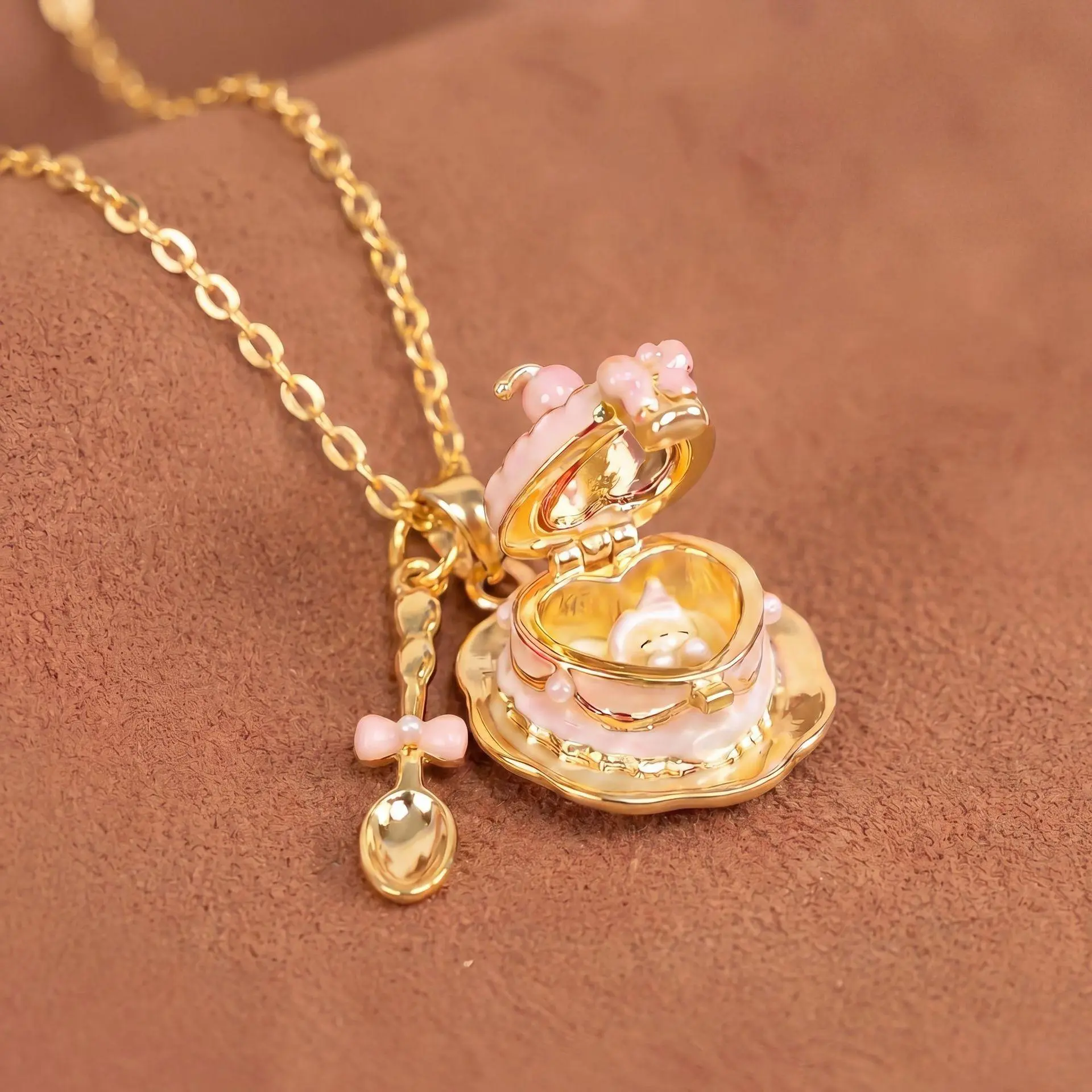 Cup-Opening Necklace, Sweet Style, Teacup With Enamel, Gift For Friends, 18k Gold With Color Retention