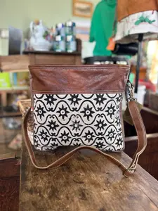 Clea Ray Vintage Tapestry Fabric Purse