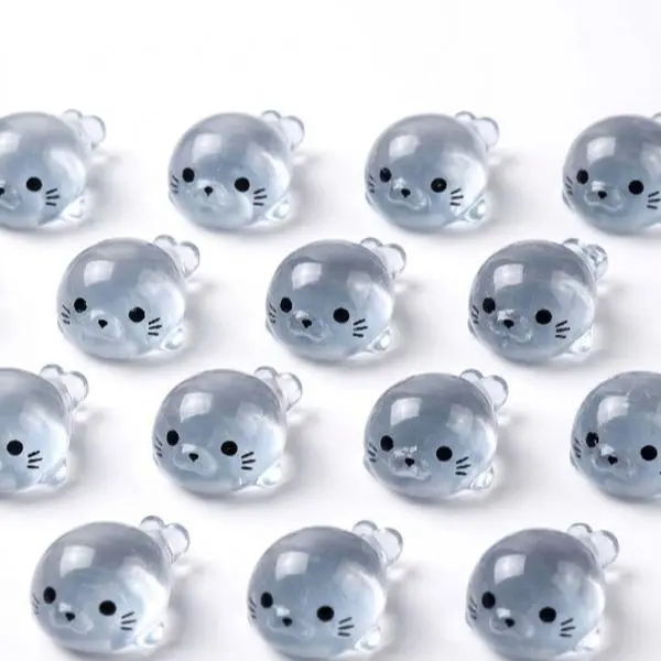 Adorable Cat-Shaped Clear Resin Charms for Jewelry Making and Crafting - Perfect for DIY Projects and Gift Ideas