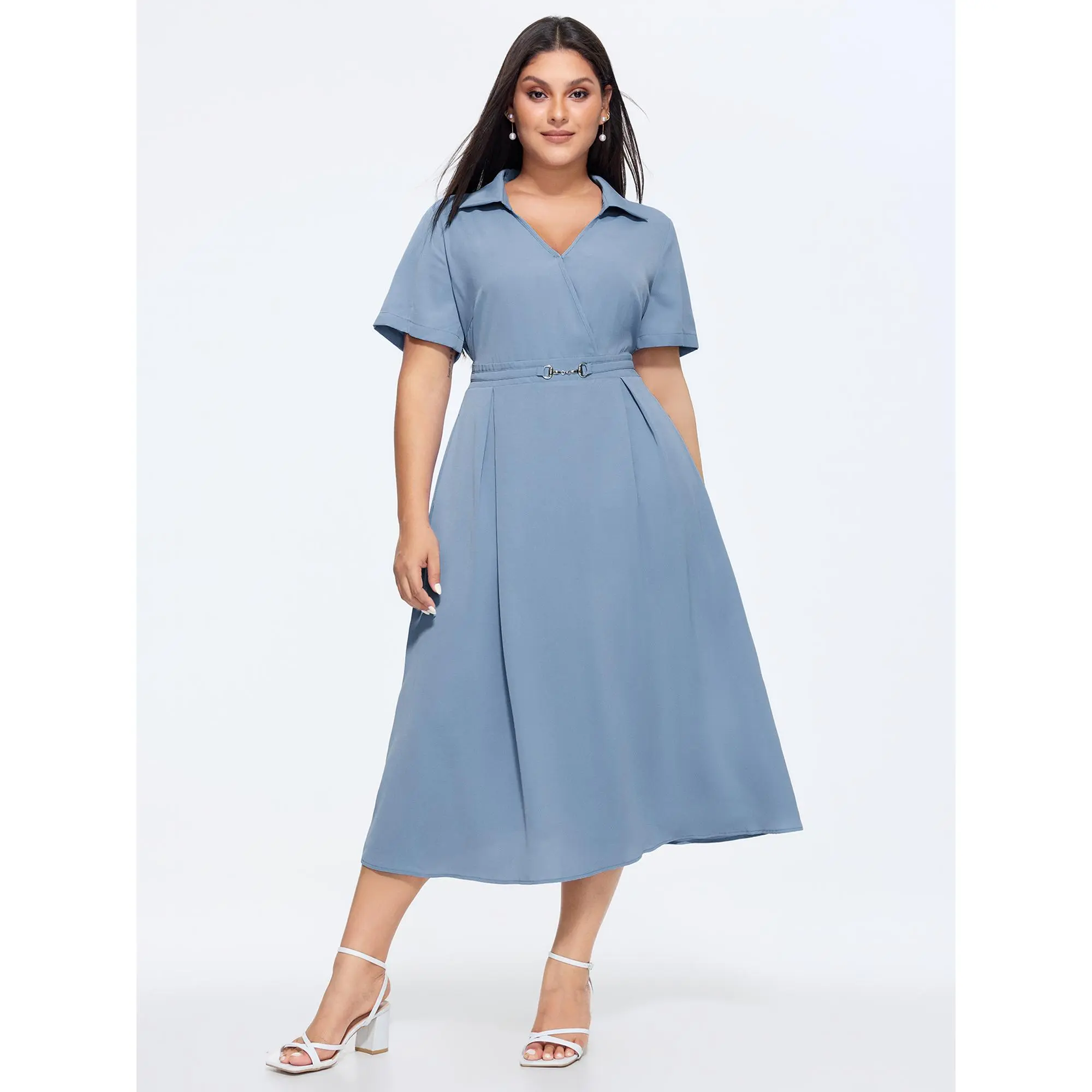 BloomChic Women's Plus Size Collared V-Neck Short-Sleeve Maxi Shirt Dress, Smooth Breathable Polyester Garment, Comfy Basic Button-Up with Pocket, Low-Iron Minimalist Curvy Dresses Plus Size for Office Everyday Wear, 26/4x Fit