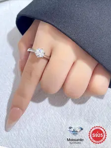 1 Pc Fashionable Charming Synthetic Moissanite Classic 6-Claw Aperture Ring women's real S925 Sterling Silver Dating Party Eternal Commitment Wedding Engagement Ring Women's High-End Jewelry Anniversary Gift Girlfriend Gift Valentine's Day Dating Gift