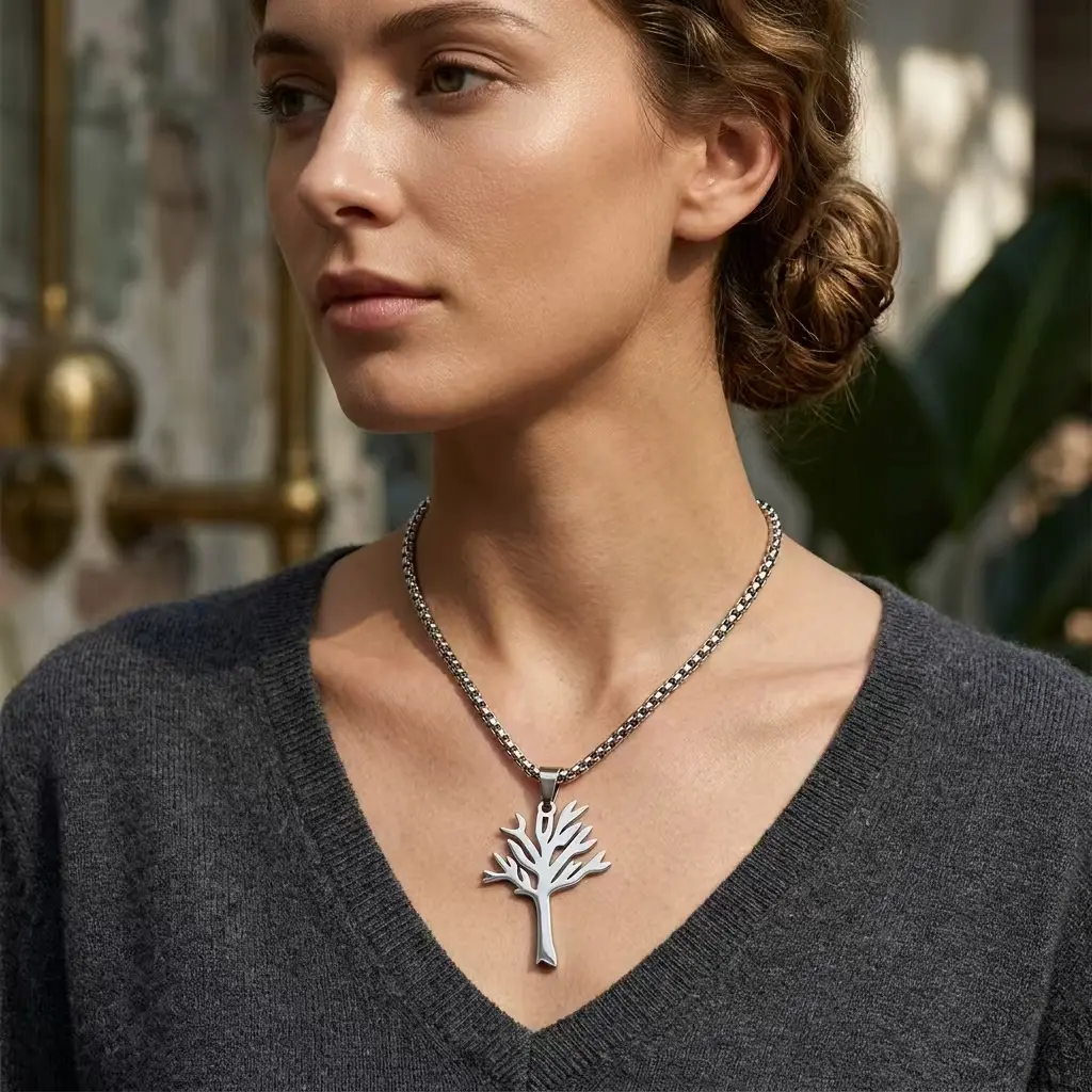 Tree of Life Necklace for Women, Elegant Classic Pendant Jewelry with 60 cm Long Chain for Timeless, Versatile Styling, Jewelry For Women