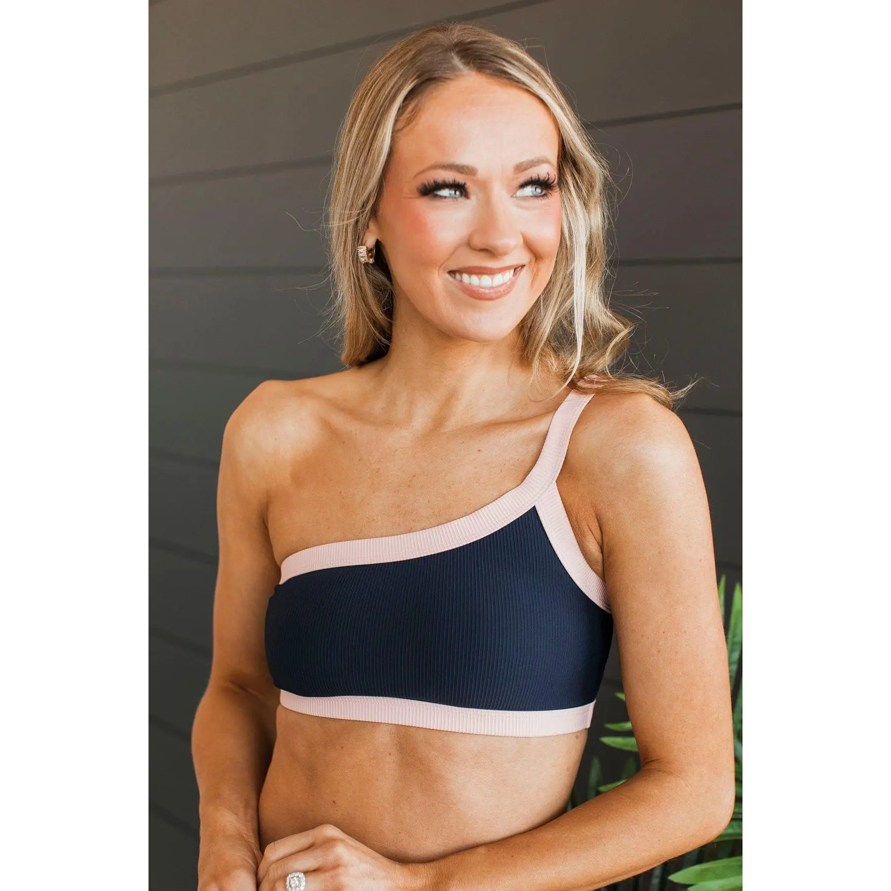 Women's Fitted Stretchable Ribbed Colorblock Bralette Bikini Top - Adjustable Straps, Removable Padding, Navy & Pink Beach Wear