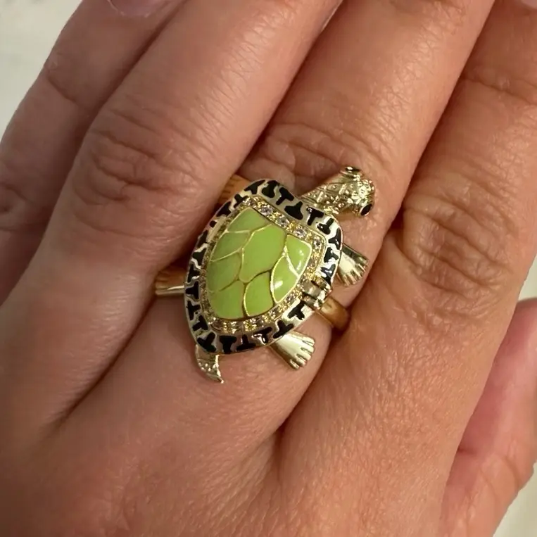Yoan Jewerly ring #778 Animal Theme Ring, Gold-Plated Prong Set Gold Non-Natural Crystal Ring with Adjustable Fit, Bohemian Fashion Tortuguita Verde Jewelry, Luxurious, Elegant, Gold Jewelry