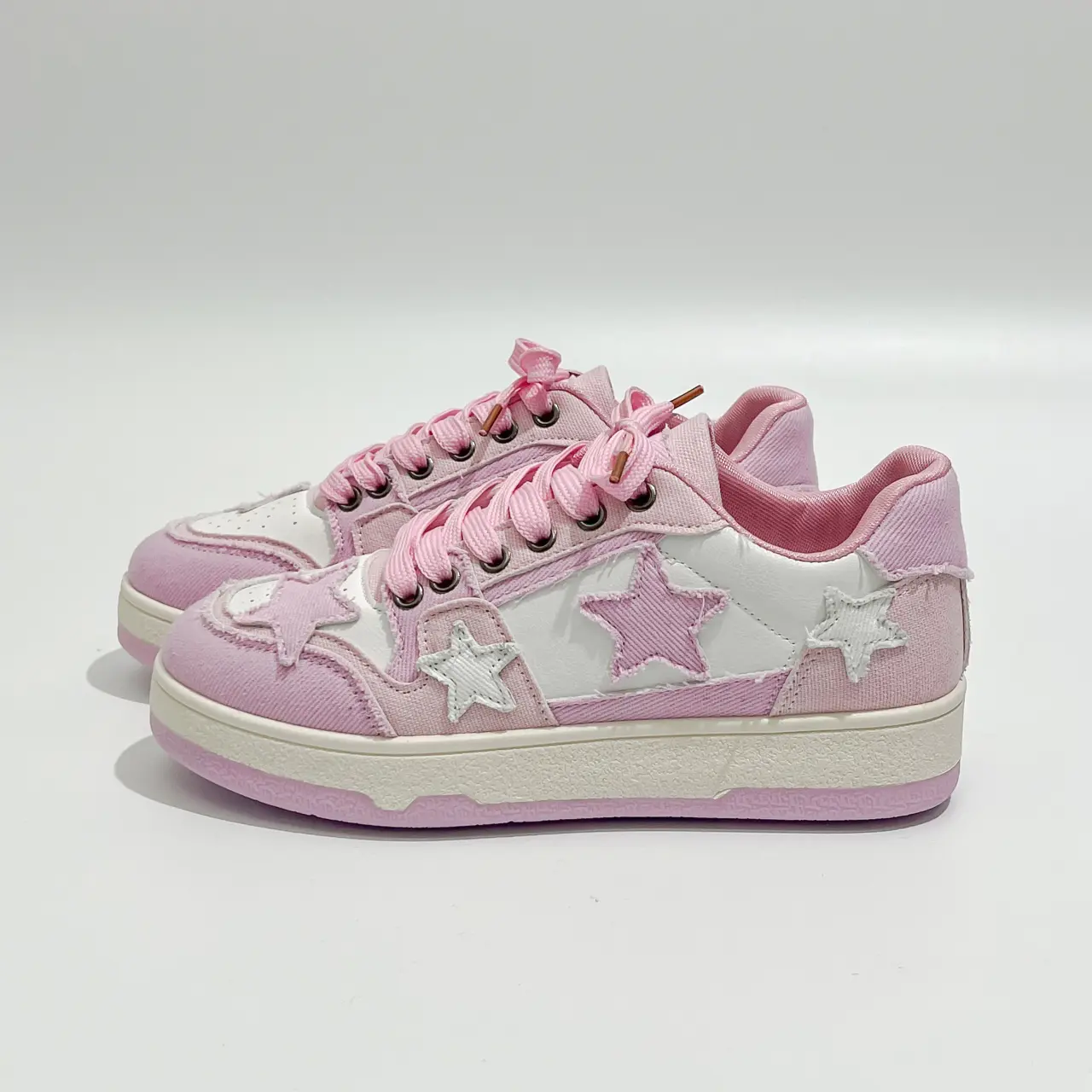 Stars Shoes Women’s Fashion Casual Versatile Sneakers — Trendy Skate-Style Athletic Casual Shoes