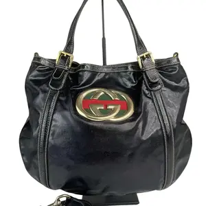 Pre-owned GUCCI Leather Shoulder Bags Black Britt Web Convertible Shoulder Bag with Iconic GG Logo and Durable Design for Everyday Use