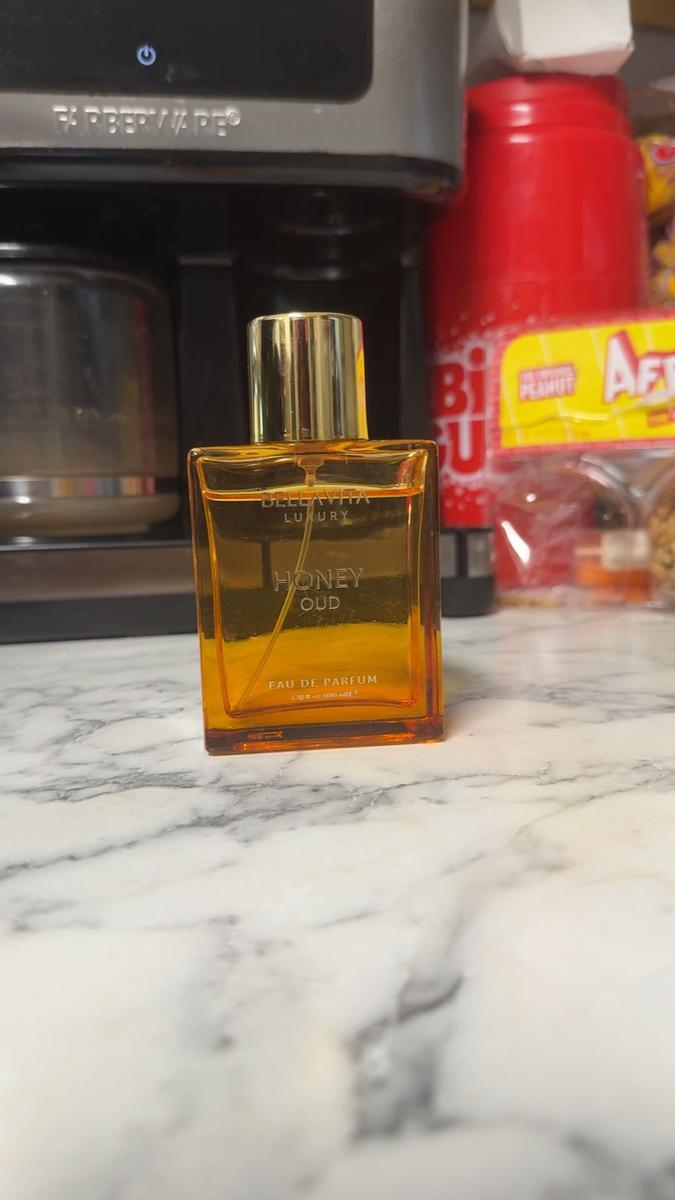 Item: Buzzin & Bussin by Bella Vita Luxury