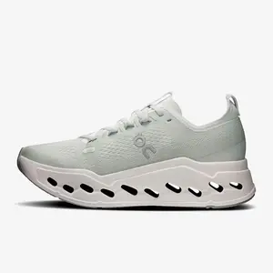 On Women's Cloudsurfer Max Iceberg Ivory