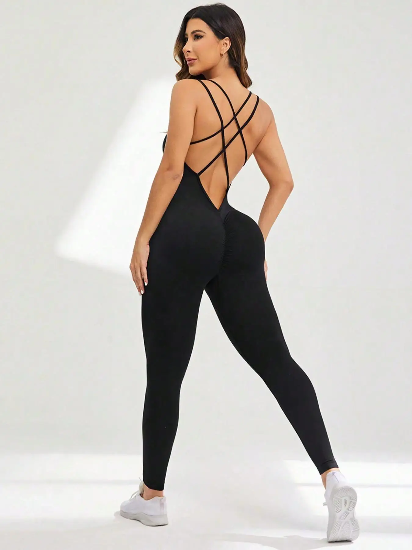 Women's Solid Criss Cross Backless Sports Cami Jumpsuit, Sporty Sleeveless Scoop Neck Tummy Control Jumpsuit for Yoga Gym Workout, Ladies Sportswear f