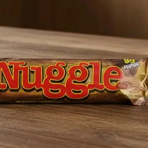 Nuggle Chocolate Bar with Hazelnut Pieces - Rich & Creamy Snack for Everyday Indulgence