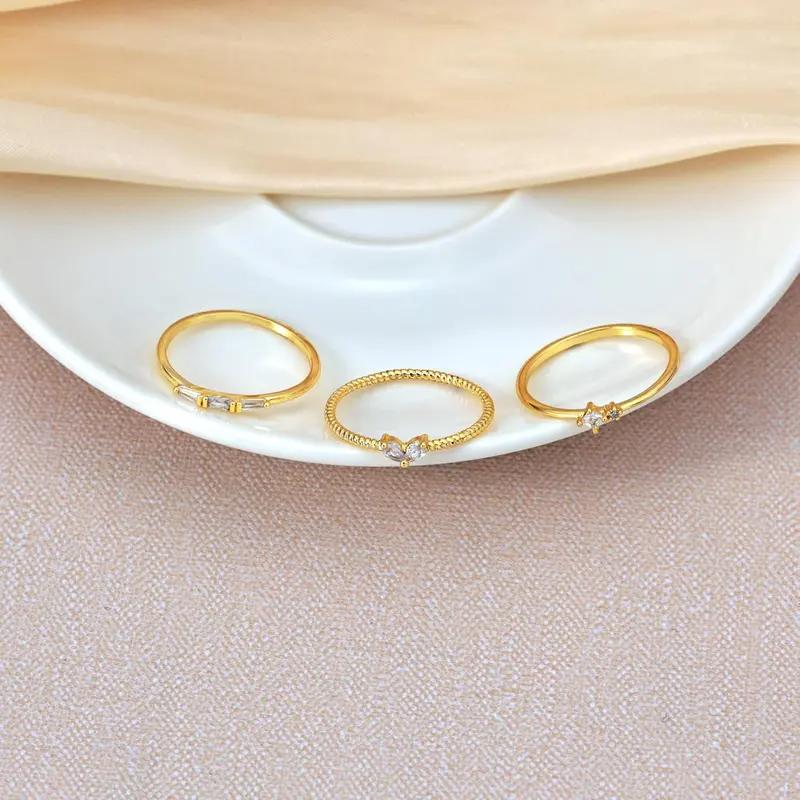 Women's Non Tarnish 3-Piece Thumb Ring Set - Tarnish Proof Jewelry, Dainty Thin Stackable Design, Dainty Look, Everyday Wear, Size 5, Valentine's Day Fashion Accessory