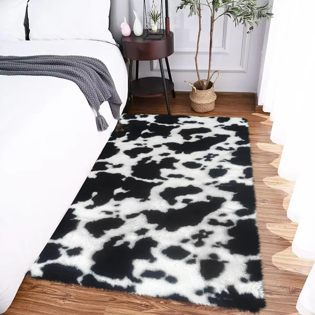 Cow Print Pattern Rug for Living Room Decor, 1 Count Soft Durable Non-slip Area Rug, Indoor Carpet, Decorative Floor Mat for Bedroom Kids' Room Home D