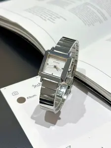 Classic Square Dial Steel Band Women's Watch, Stainless Steel Strap, Waterproof Quartz Watch, Daily and Special Occasion Accessory