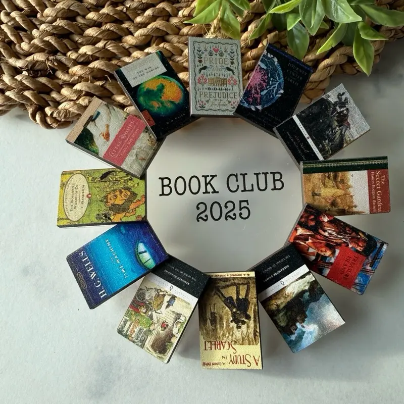 Book Ornament, Book Club Ornament, Book Wreath