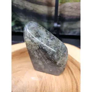 Raw Rainbow Labradorite Crystal, 1.45 lbs Iridescent Spectrolite Stone from Madagascar, 1 Piece for Transformation