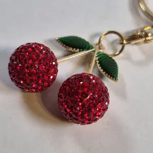 Stylish Handmade Keychain - Acrylic Crystal-Embedded, Simple Design, Practical Casual Fashion Accessory for Daily Use