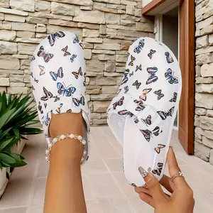 Women's Closed-Toe Slippers Suitable for - Lightweight EVA Soft Sole Moccasins with Butterfly Print, Machine-Washable Cushioned Doctor/Nurse/Garden Shoes, Durable & Portable for Travel, Work, Daily Wear, Women Shoes