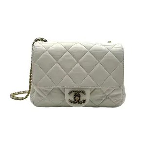 Pre-owned CHANEL H6 Classic Flap (CF) Classic Diamond Plaid White Small Sheepskin Chain Bag H02303