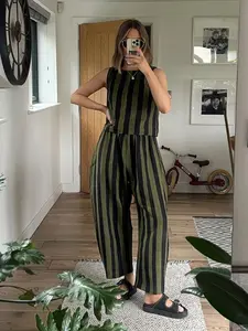 2 Piece Stripe Sleeveless Tank Top and Wide Leg Pants Set, Women's Summer Casual Fitted Stripe Printed, Stylish and Comfortable Fashion, Striped