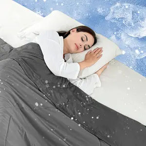 HulooSleep Cooling Comforter - Cooling Blankets for Hot Sleepers, Lightweight Comforter for Summer with Dual-Sided Cool Tech, Soft Breathable Cold Blanket for Sleeping