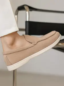 Unisex Slip-On Casual Shoes, No Laces Design, Breathable Canvas, Anti-Slip Thick Sole, Quick, All-Season Comfort