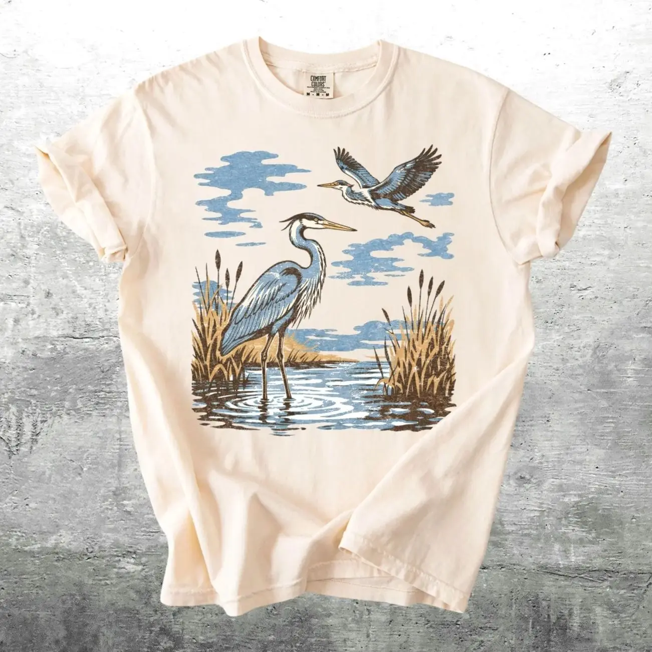 Vintage Birdwatching T-Shirt, Oversized Unisex Birder Tee, Bird Lover Gift 1