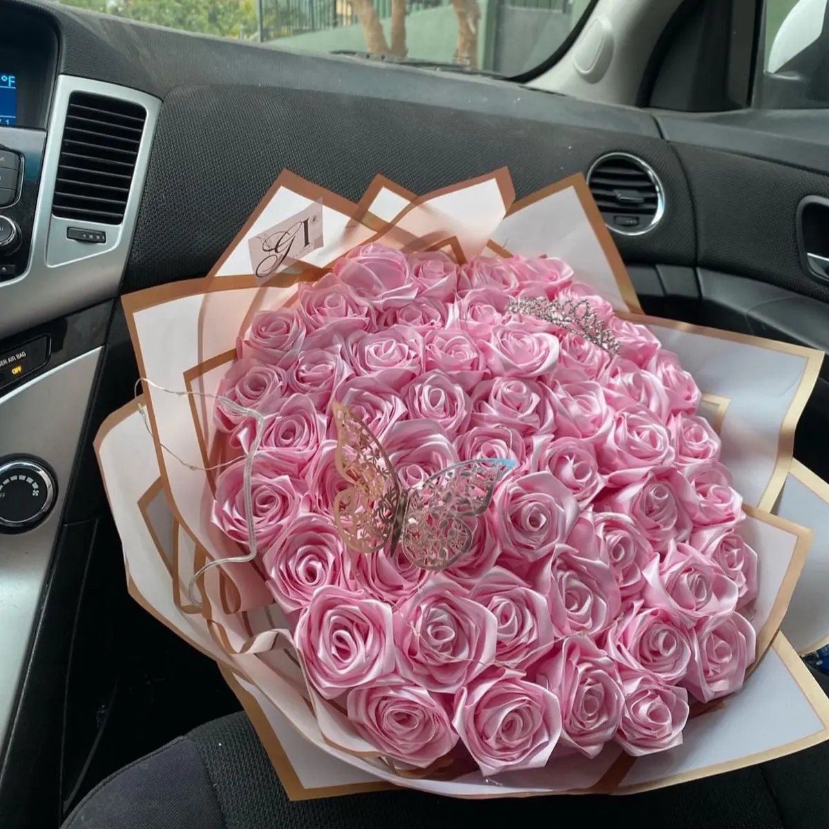 50 eternal roses