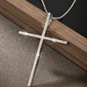 1 Pc Premium Luxury Women's Large Cross Pendant Necklace Stainless Steel Suitable For Daily Wear Leisure Party