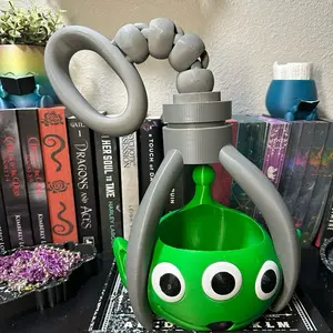 3D Printed Flexi Bag Collection – Alien Claw Purse, Custom Handbags & More