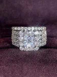 Elegant Rhinestone Decorated Ring for Women, Fashion Jewelry for Party, Daily Clothing Decor, Trendy All-match & Exquisite Engagement Rings for Anniversary Gift