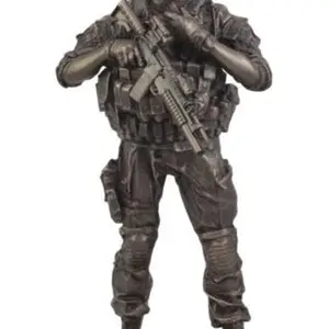 Modern Infantry Soldier Statue 13"Tall Rifleman Reporting Detail To Headquarters