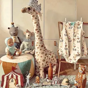 Creative Giraffe Toy for Babies, Soft Plush Comforter for Sleep, Home Decor Ornament, Baby Sleeping Aid, Cute Stuffed Animal, Cuddly Stuffed Animal, Soft Huggable