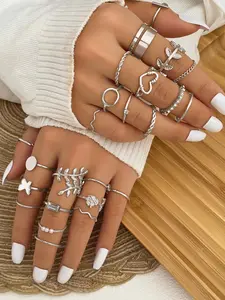Women's 24pcs Fashion Flower Heart Decor Alloy Ring Set, Dainty Stacking Rings, Stackable Rings, Casual Versatile Jewelry For Party, Daily Clothing Decor For Girl