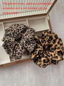 Leopard Print Scrunchies, Casual Simple Hair Tie, Fashion Hair Accessories for Women & Girls, Minimalist Headwear Suitable for Thick Hair, Fashionable Hair Accessories