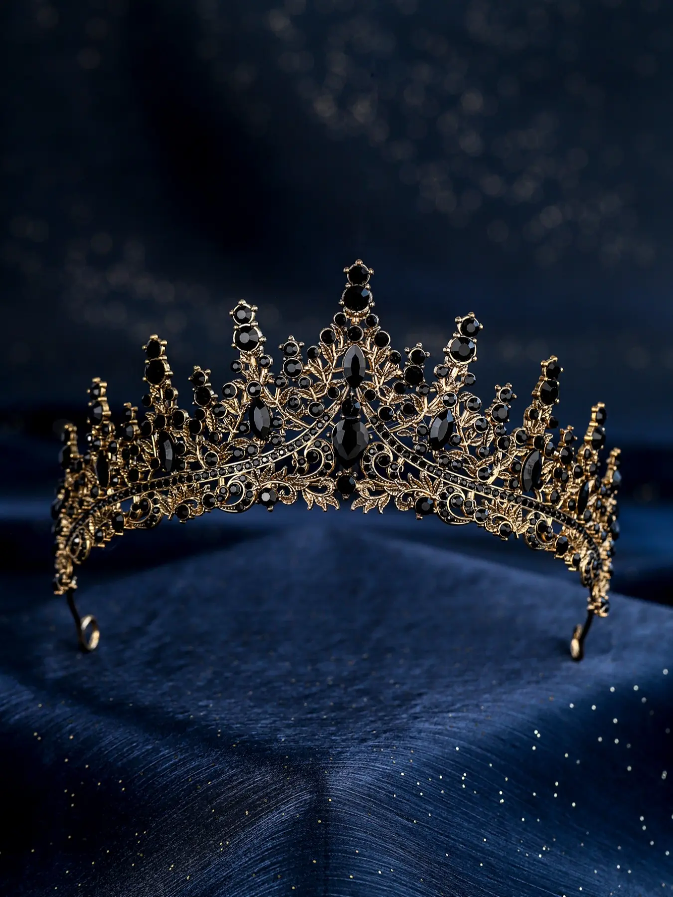 Elegant Vintage Style Bridal Crown, Bridal Headpiece, Elegant Crown Design, Alloy Rhinestone Material, Perfect for Weddings & Birthday Parties, Wedding Accessories, Bridal Accessory, Tiaras