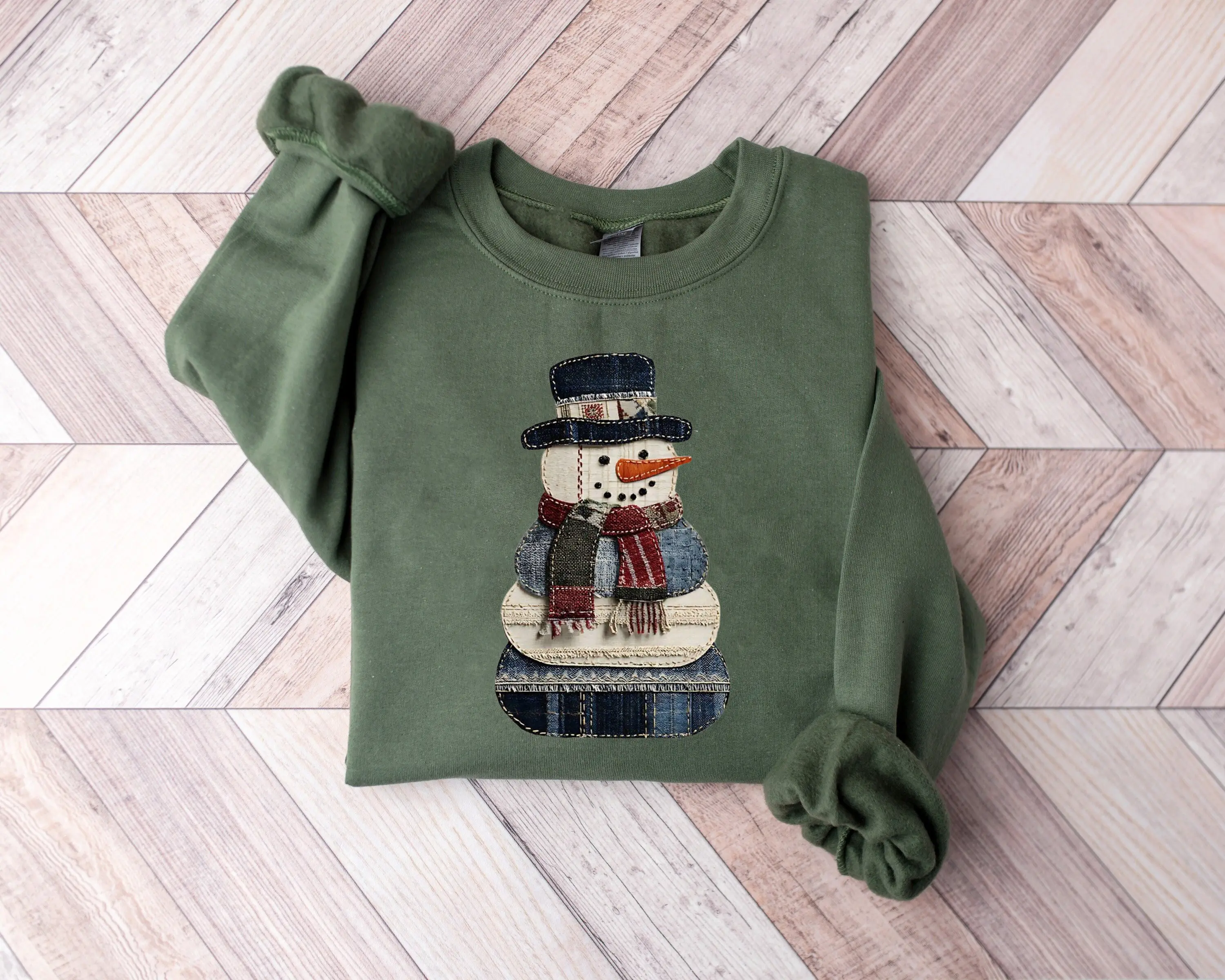 [PRINT] Faux Patchwork Snowman Sweatshirt, Patchwork Christmas Sweater, Christmas Faux Patchwork Crewneck, Gift for Christmas, Xmas Winter Holiday Shirt