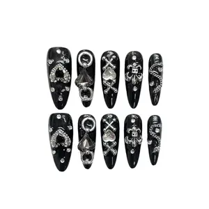 Gothic Black Long Stiletto Press On Nails With Silver Metal And Crystal Decorations, 10PCS Handmade Reusable Acrylic Fake Nails For Edgy And Glamorous Fashion Styles